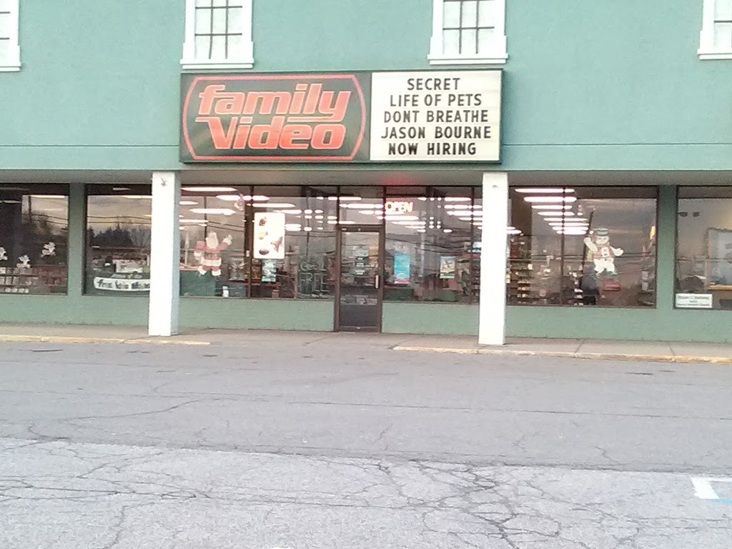 Family Video | 67456 Main St, Richmond, MI 48062, USA | Phone: (586) 727-8103