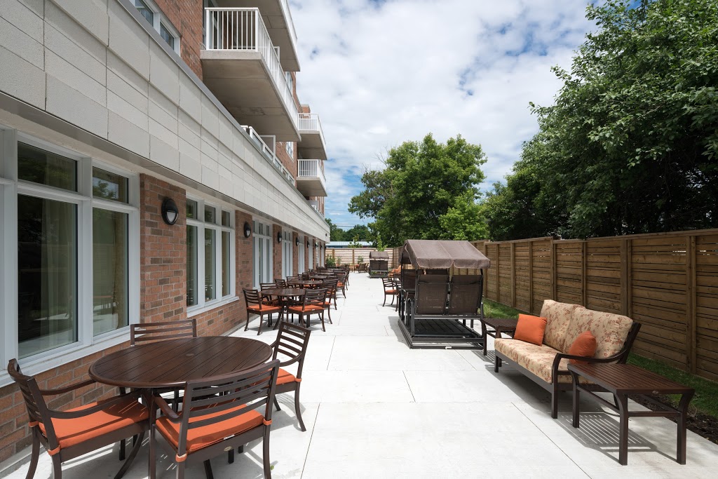 Chapel Hill Retirement Residence | 2305 Pagé Rd, Orléans, ON K1W 1H3, Canada | Phone: (613) 804-2273