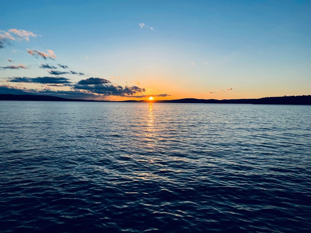 Sunny Hill Resort | 531 Sunny Hill Rd, Barrys Bay, ON K0J 1B0, Canada | Phone: (800) 494-6883
