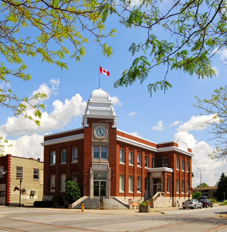 Clock Tower Dental Centre | 210 James St, Wallaceburg, ON N8A 2N3, Canada | Phone: (519) 627-5176