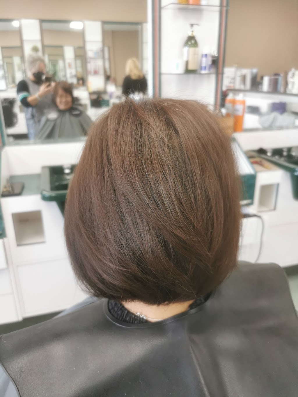 i sun hair salon&nail spa | 306 Stevenson Rd N, Oshawa, ON L1J 5M9, Canada | Phone: (905) 728-4623
