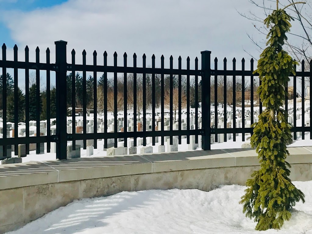 Jewish Memorial Gardens - Bank Street | 2692 Bank St, Gloucester, ON K1T 1K9, Canada | Phone: (613) 688-3530
