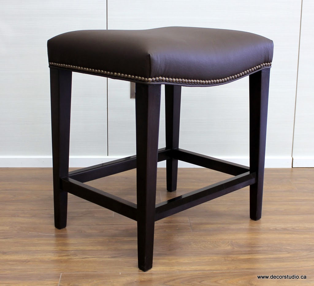 Decor Studio Custom Upholstery | 5200 Dixie Rd #15, Mississauga, ON L4W 1E4, Canada | Phone: (905) 232-3330