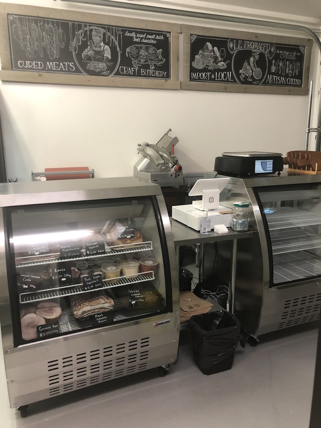 Haus Sausage Co | 515 Dupplin Rd #4, Victoria, BC V8Z 1C2, Canada | Phone: (778) 433-4287