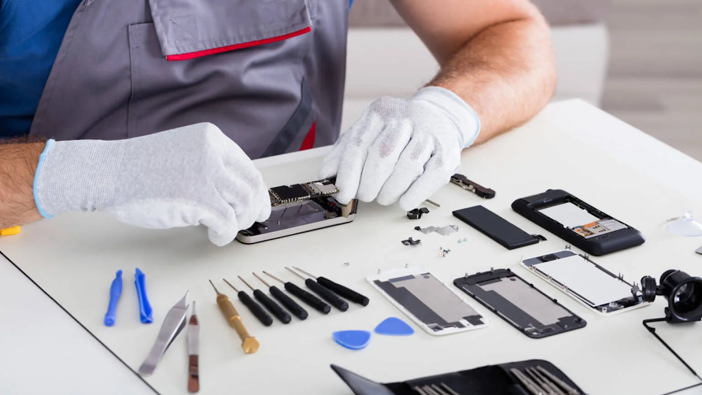 Kanata Smartphone Repairs- Appointment Only | 540 Paine Ave, Stittsville, ON K2T 0K7, Canada | Phone: (613) 255-5551