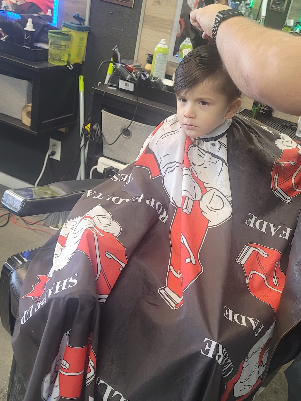 Barber Time | 708 Bd des Seigneurs, Terrebonne, QC J6W 1T6, Canada | Phone: (450) 471-8463