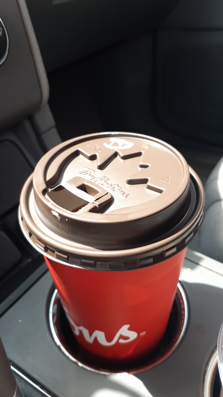 Tim Hortons | 73 Oxford St, Tillsonburg, ON N4G 2G5, Canada | Phone: (519) 688-6885