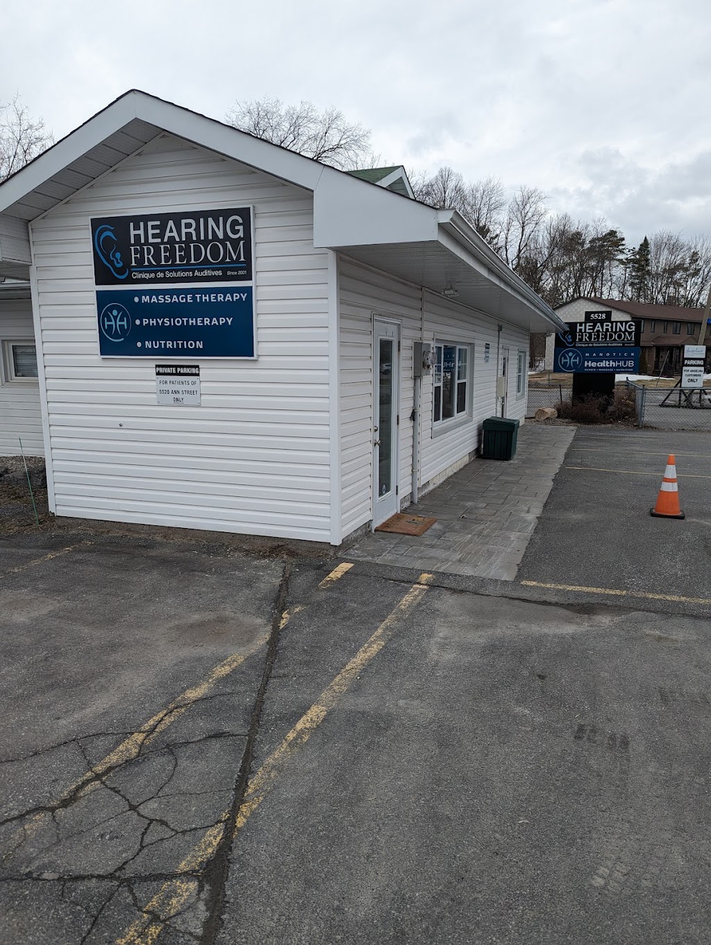 Manotick Health HUB | 5528 Ann St Unit B, Manotick, ON K4M 1A3, Canada | Phone: (613) 406-9001