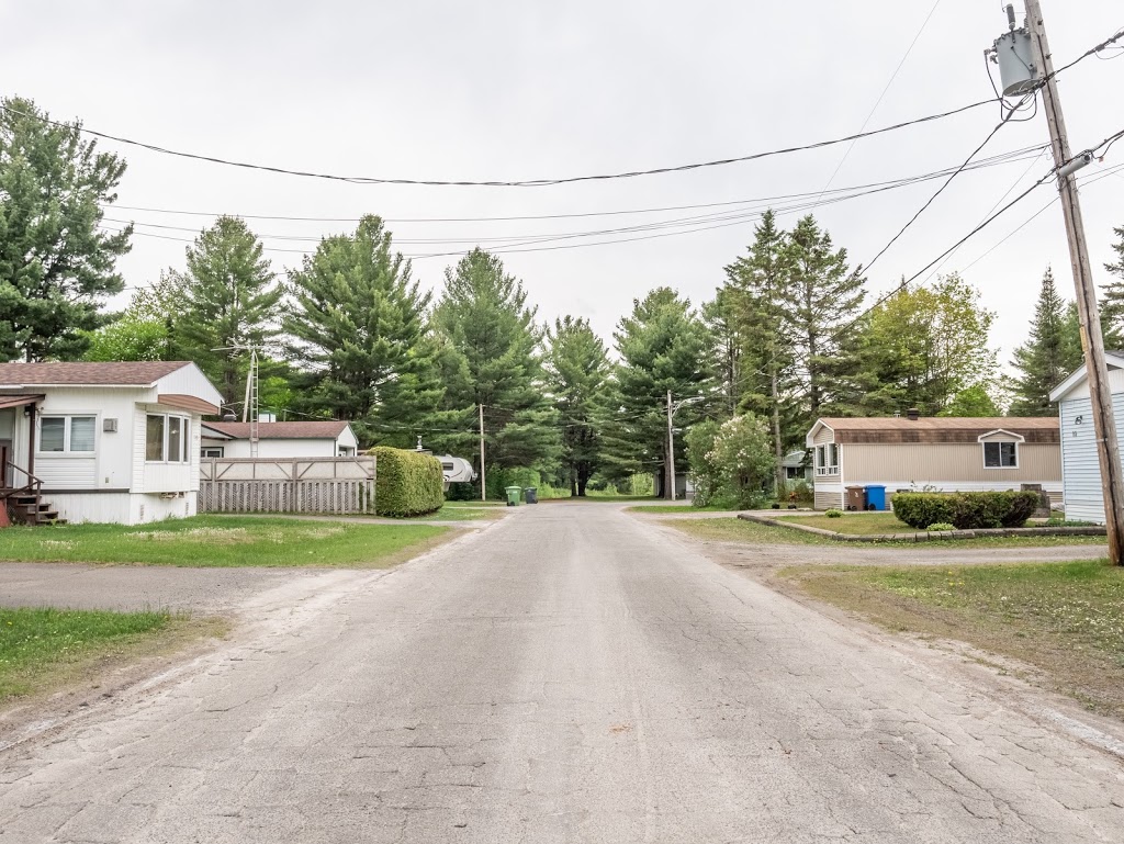 LES DOMAINES EL | 3 Rue de la Villa, Saint-Colomban, QC J5K 1K2, Canada | Phone: (450) 705-3612