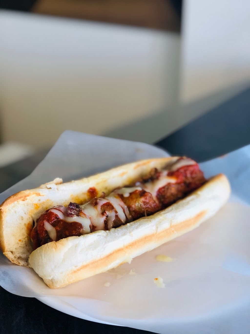 Burnside Lunchbox | 20 Wright Ave, Dartmouth, NS B3B 1G6, Canada | Phone: (902) 480-6051