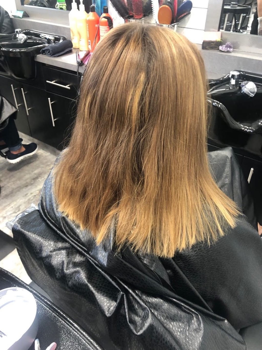 Chatters Hair Salon | 16041 24 Ave #80, Surrey, BC V3S 9H7, Canada | Phone: (778) 294-4410