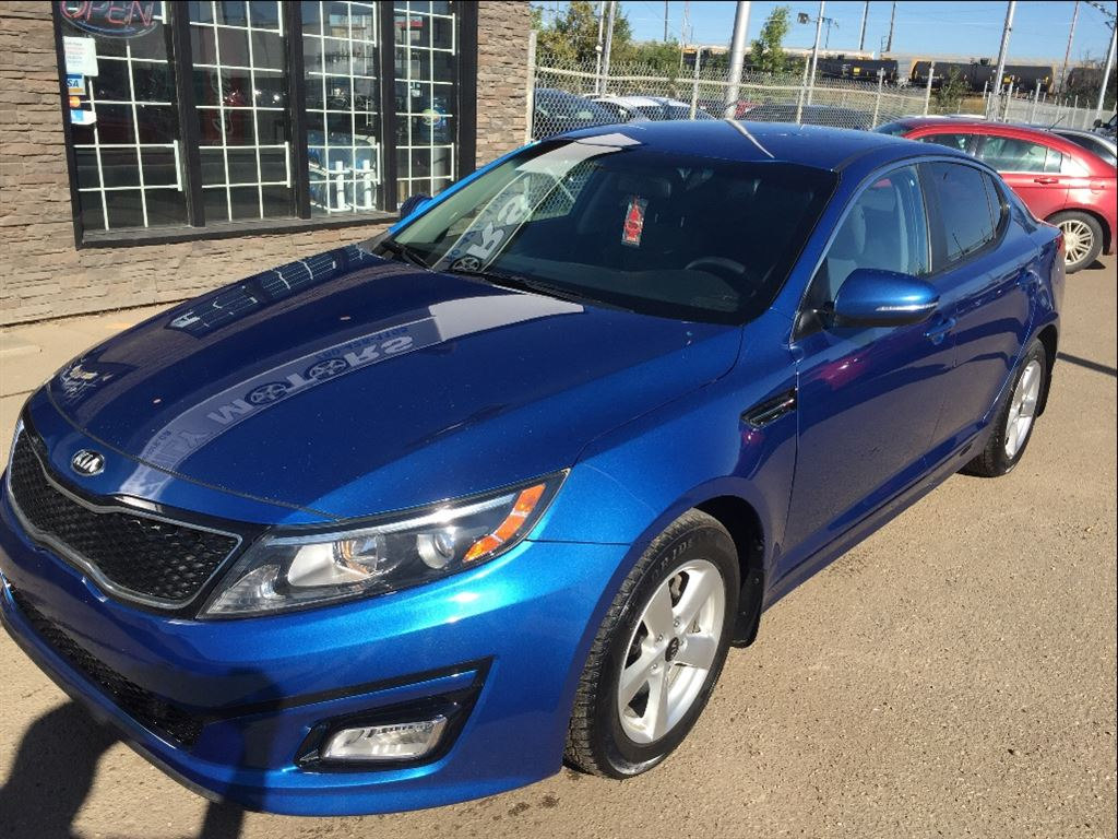Family Motors | 12518 97 St NW, Edmonton, AB T5G 2Z1, Canada | Phone: (888) 435-0471