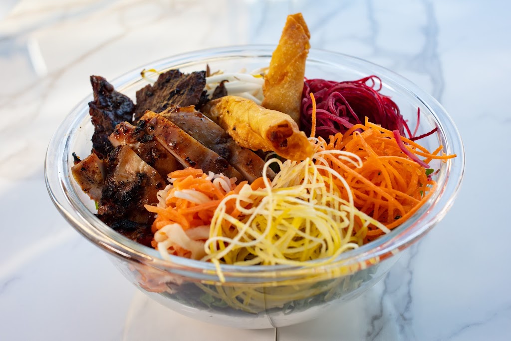 Jardin Thaï | 270 Boul Labelle, Rosemère, QC J7A 2H4, Canada | Phone: (450) 971-5749