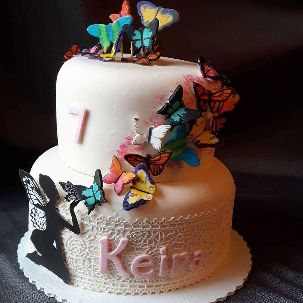 Caketopia Custom Cakes | 311 Avenue D N, Saskatoon, SK S7L 1M8, Canada
