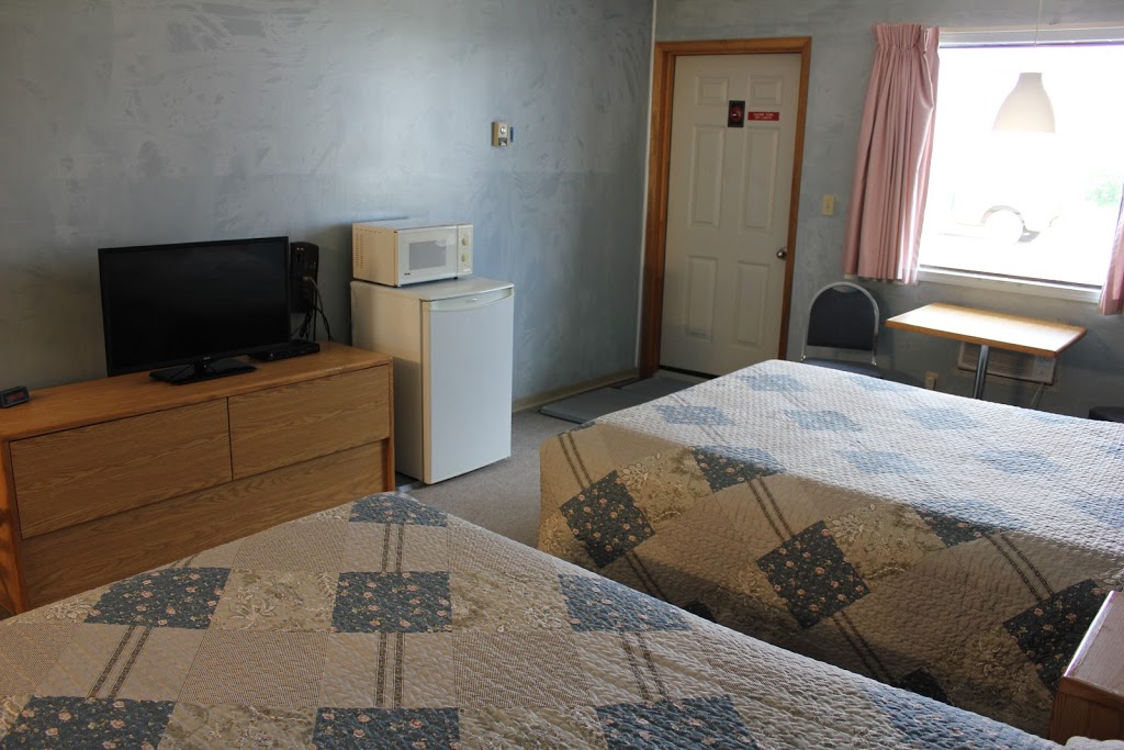 Motel 9 | AB-9, Beiseker, AB T0M 0G0, Canada | Phone: (403) 947-2555