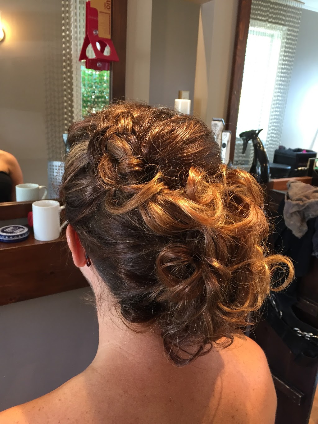 Coiffure beauté 2000 | 1003 Rue de la Cité des Pins, Saint-Lin - Laurentides, QC J5M 2E7, Canada | Phone: (450) 439-8424
