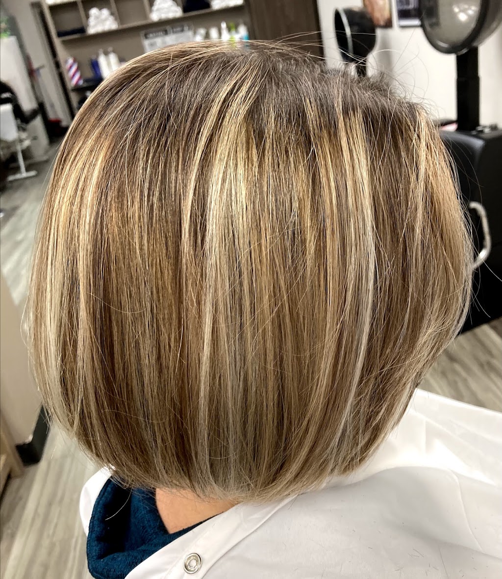 Linda’s Beauty Center | 41 Finlay Mill Rd, Midhurst, ON L9X 0N9, Canada | Phone: (705) 818-4247