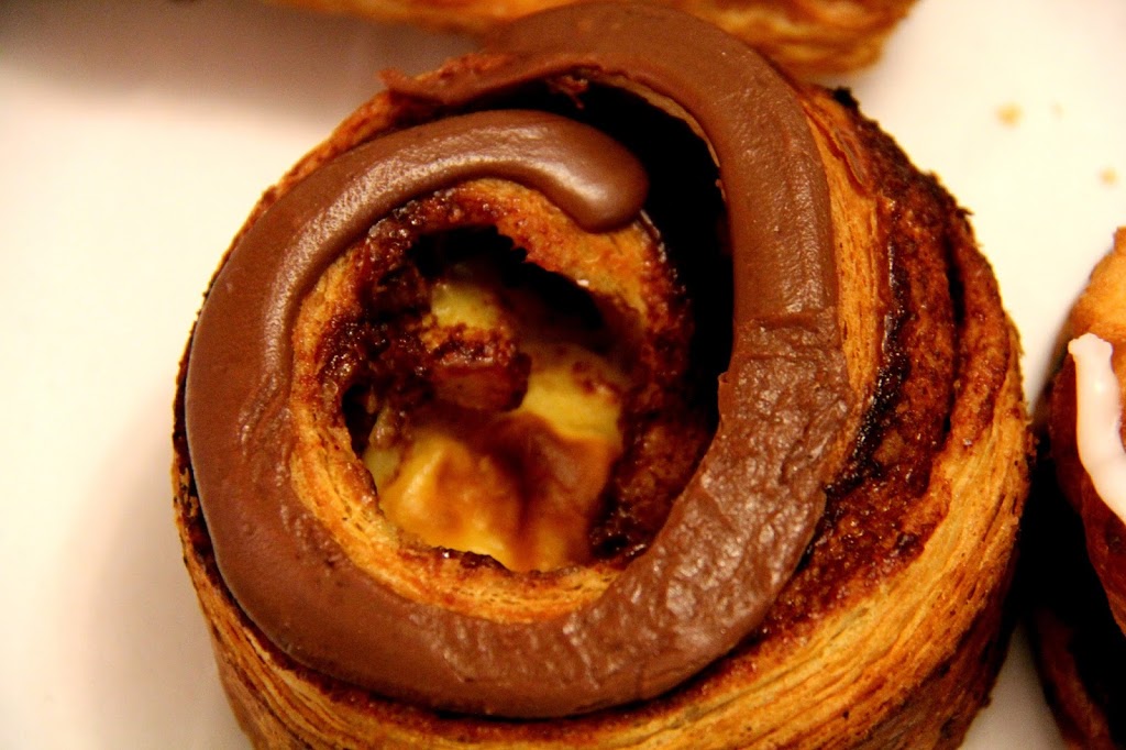 Danish Pastry House | 487 Cornwall Rd, Oakville, ON L6J 7S8, Canada | Phone: (905) 844-7777