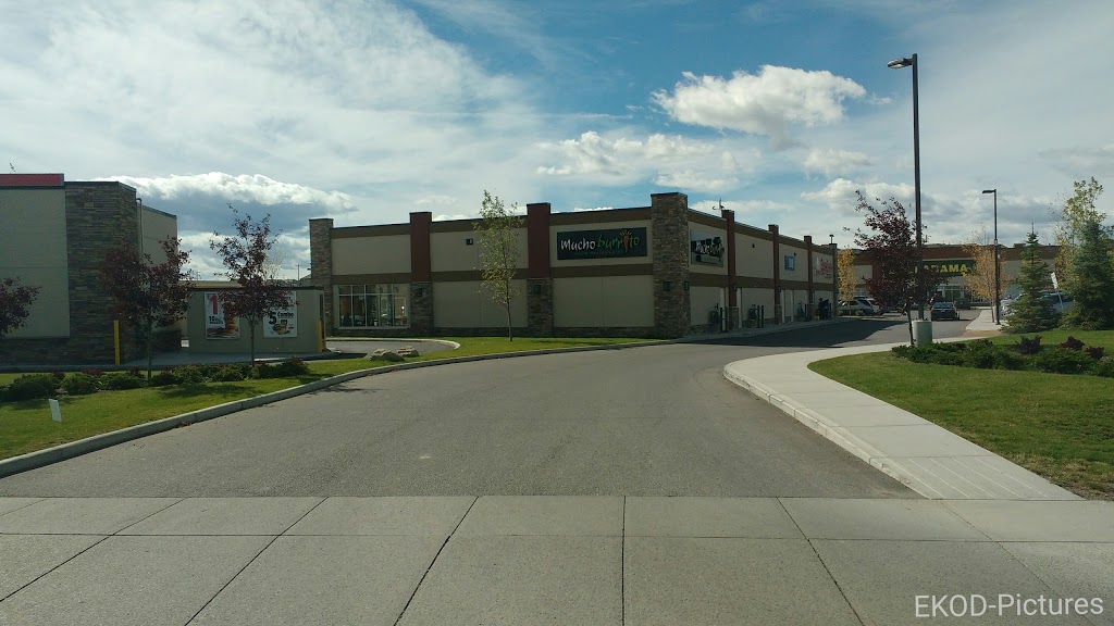 Mucho Burrito Fresh Mexican Grill | 2797 Main St SW, Airdrie, AB T4B 3G3, Canada | Phone: (403) 948-4613