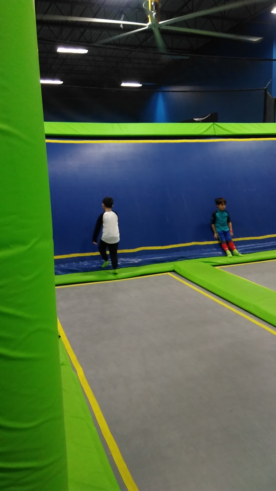 Air Riderz Trampoline Park | 3600 Ridgeway Drive Units 4 & 5, Mississauga, ON L5L 0B4, Canada | Phone: (905) 820-7500
