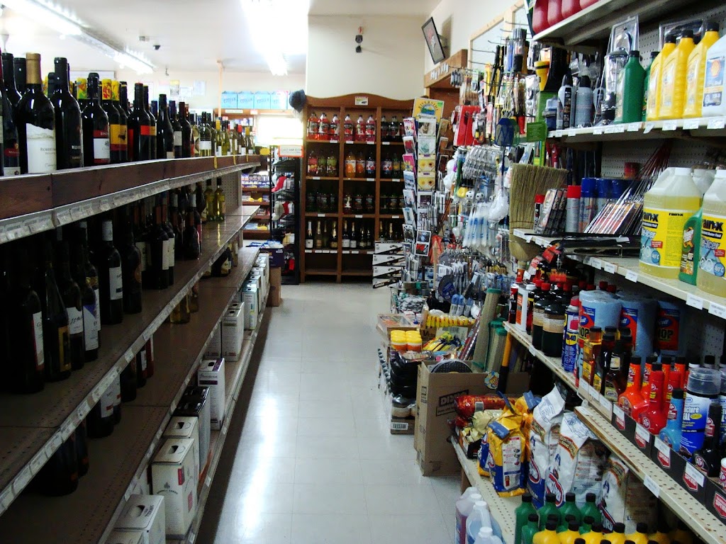 LangBay Store | 2365 Lang Bay Rd, Powell River, BC V8A 5C1, Canada | Phone: (604) 487-1190