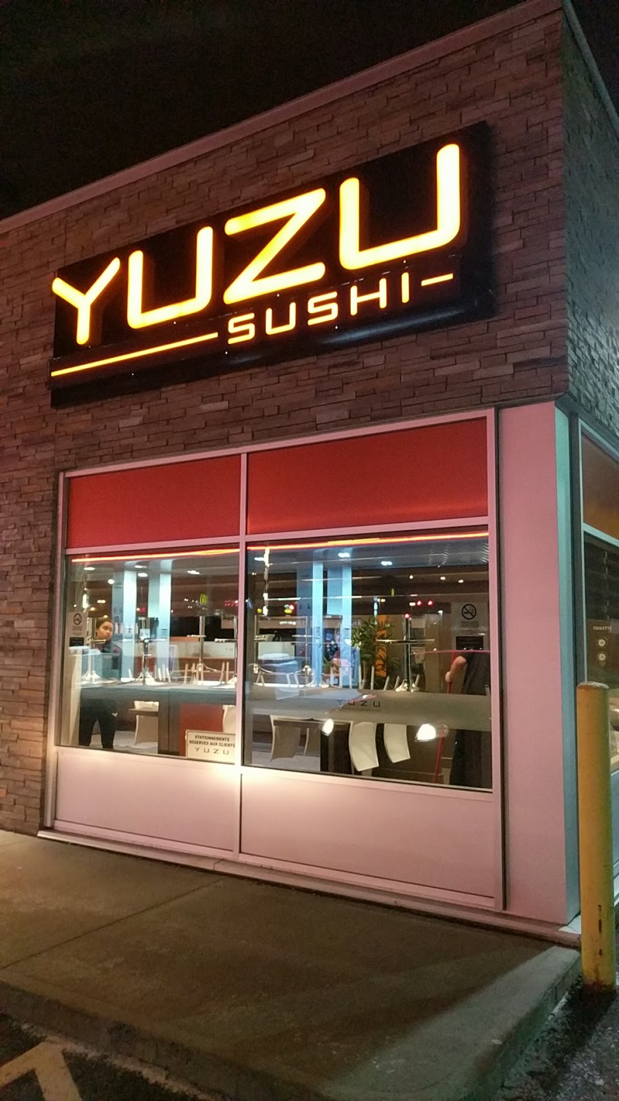 Yuzu sushi | 519 Rue Vachon, Trois-Rivières, QC G8T 0C6, Canada | Phone: (819) 374-0333
