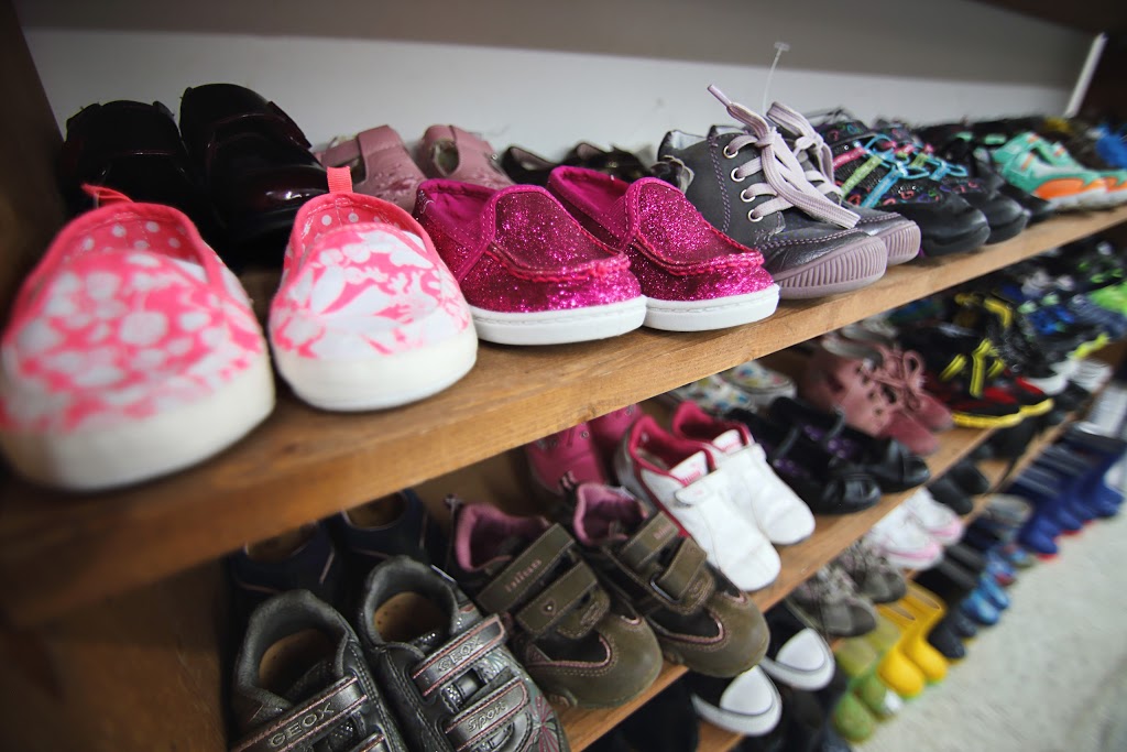 Friperie Mon Petit Singe | 854 Boulevard des Bois Francs S, Victoriaville, QC G6P 5W4, Canada | Phone: (819) 960-2024