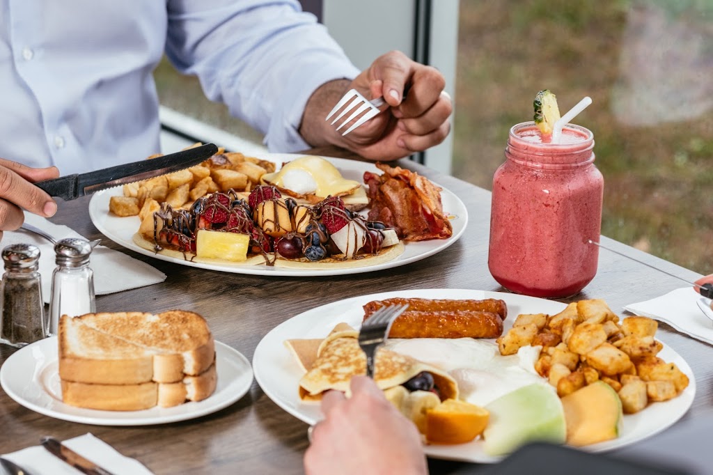 Coco Frutti Jean Talon | 4485 R. Jean-Talon, Montréal, QC H1S 1J9, Canada | Phone: (438) 375-9944