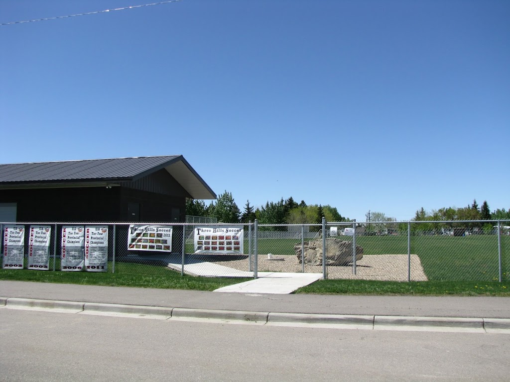 Centennial Fields | 520 11 Ave NE, Three Hills, AB T0M 2A0, Canada | Phone: (403) 443-5822