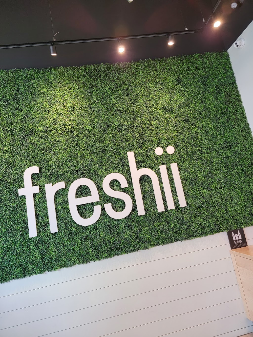 Freshii | 4149 University Ave NW, Calgary, AB T3B 6K3, Canada | Phone: (587) 943-2708