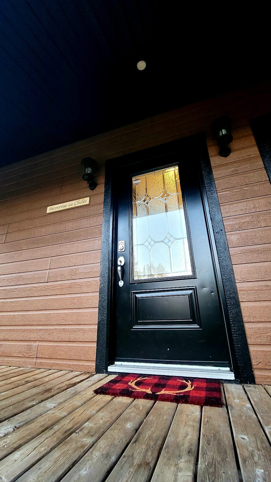 Le Naturo Sauna et Spa | 505 Av. du Lac Cloutier S, Sainte-Béatrix, QC J0K 1Y0, Canada | Phone: (514) 966-4165
