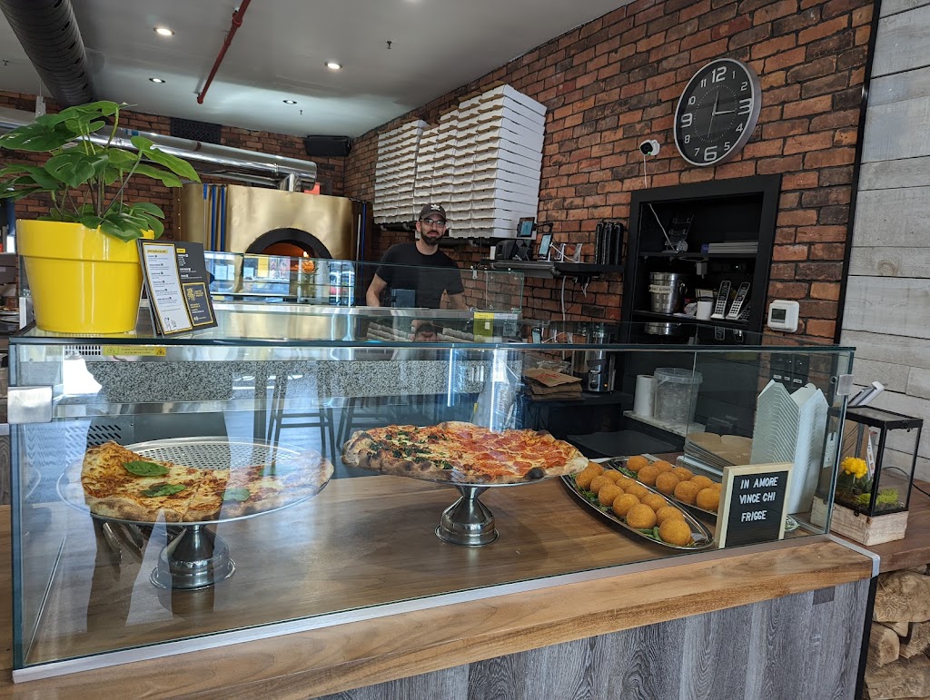 SlowSouth Pizza | 1588 Dundas St W, Toronto, ON M6K 1T8, Canada | Phone: (416) 588-8010