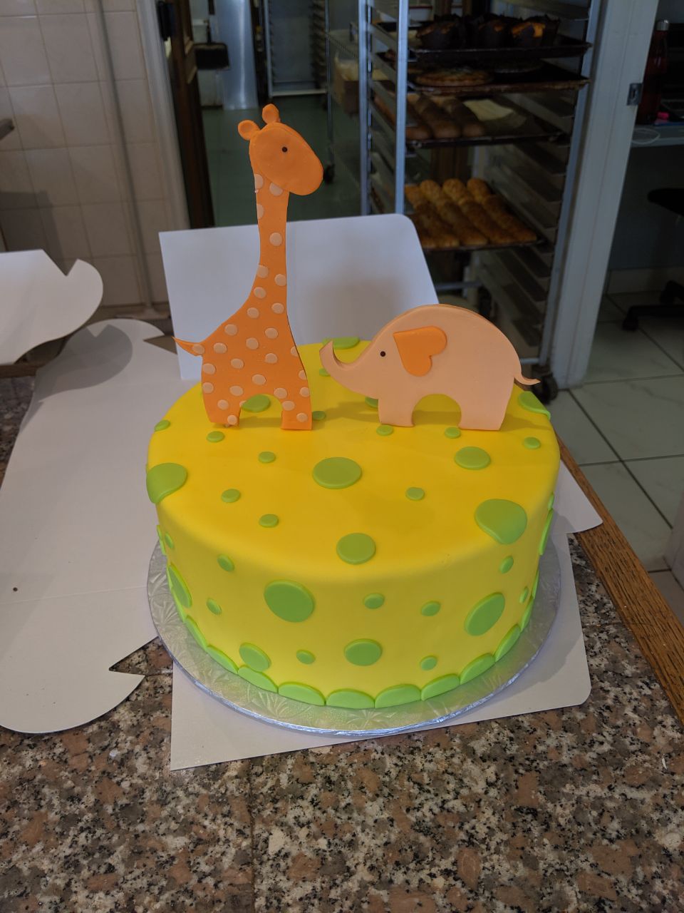 Hurst Bakery | 15543 Yonge St, Aurora, ON L4G 1P3, Canada | Phone: (905) 841-0278