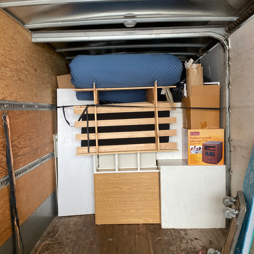 Tip Top Movers | 315 Columbus Ave, Ottawa, ON K1K 1P3, Canada | Phone: (613) 400-8523