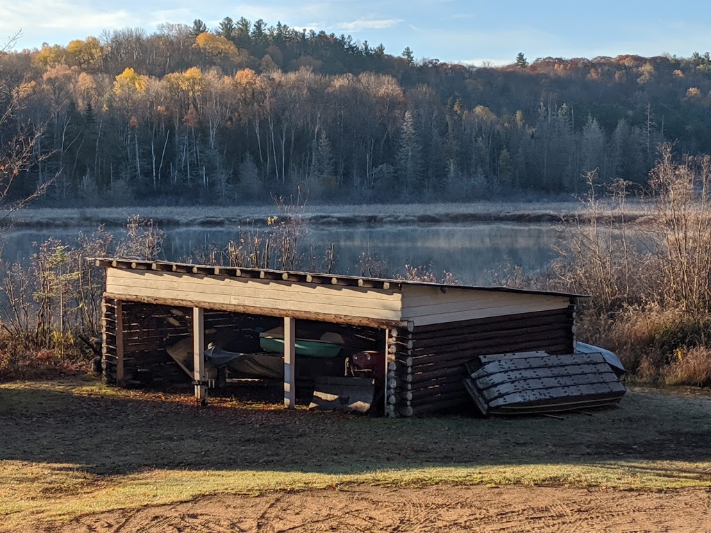 Devils Elbow Lodge | 1148 McCaw Rd, Bancroft, ON K0L 1C0, Canada | Phone: (613) 334-0500