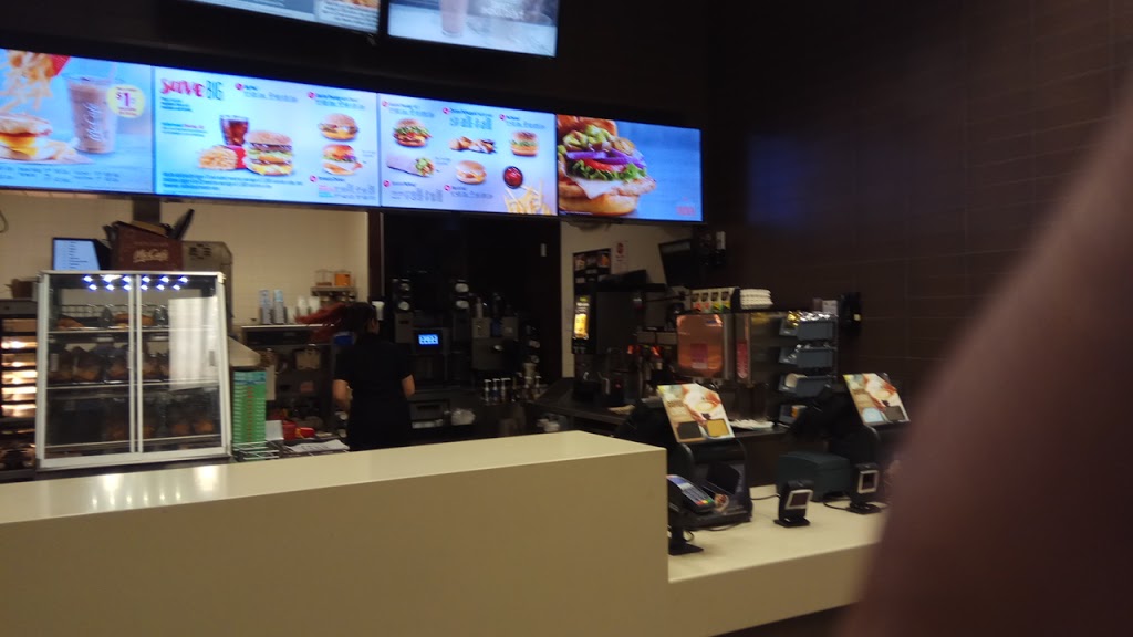 McDonalds | 805 Boyd St, New Westminster, BC V3M 5G7, Canada | Phone: (604) 718-1107