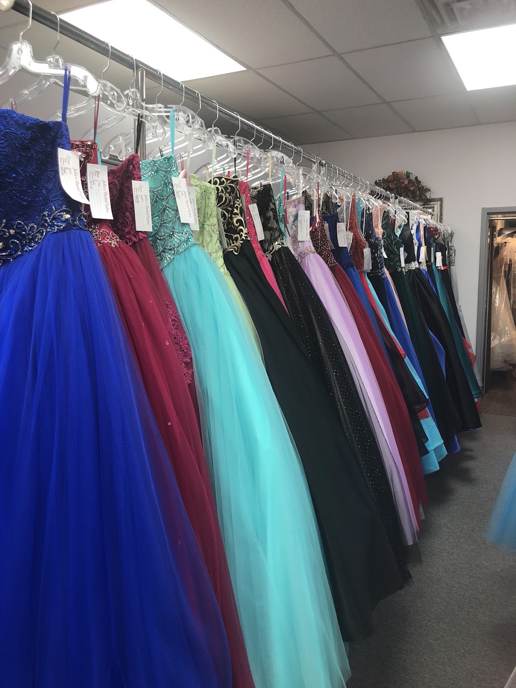 Julies Bridal Salon | 888 Portage Ave, Winnipeg, MB R3G 0P4, Canada | Phone: (204) 783-1442