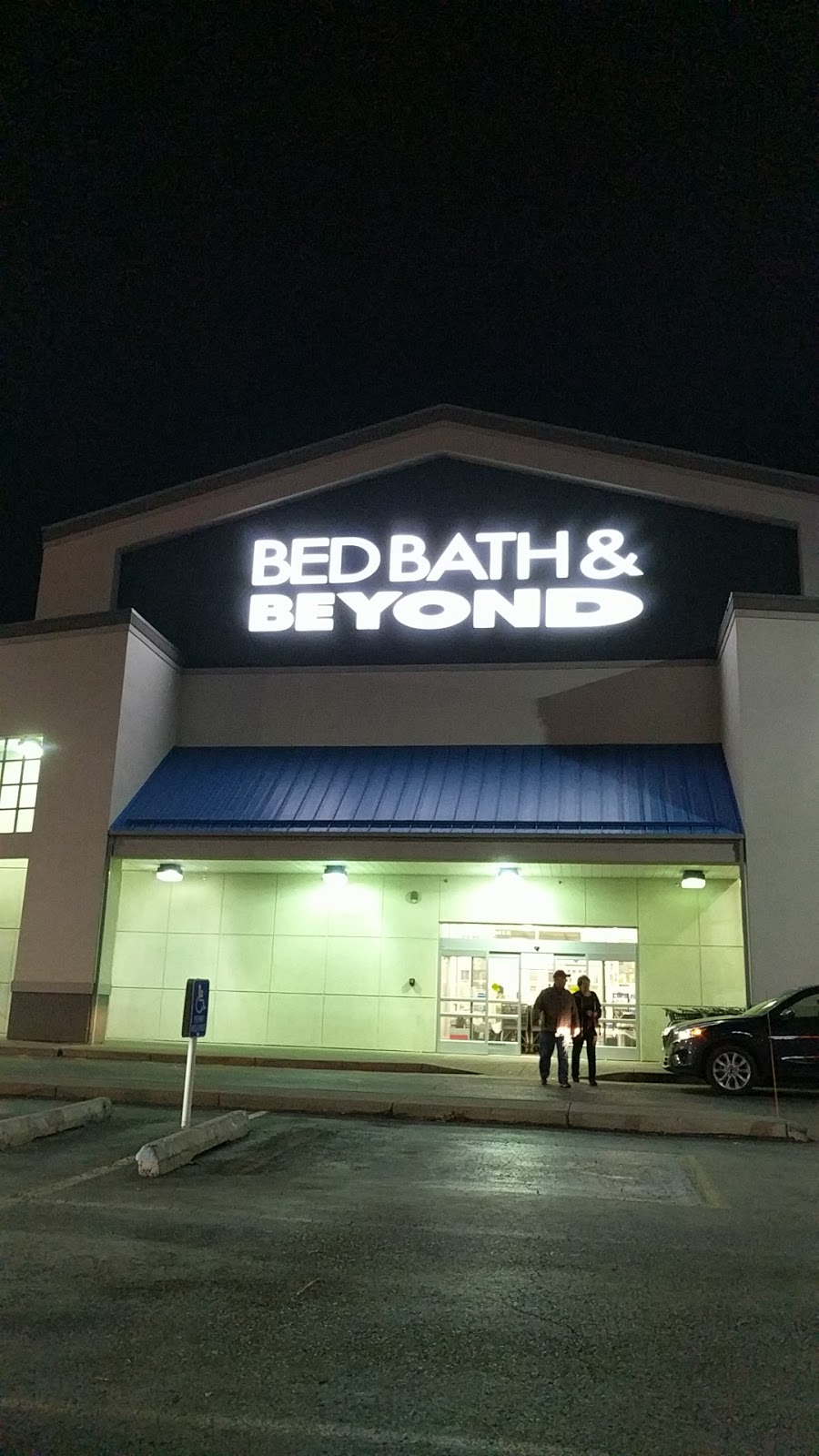 Bed Bath & Beyond | 306 Glenmore Trail SW, Calgary, AB T2H 2Z1, Canada | Phone: (403) 301-2049