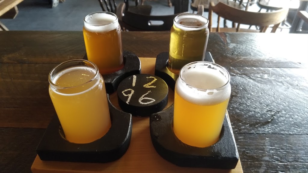 4 Origines - Microbrasserie / Pointe-St-Charles | 1304 Rue Saint-Patrick, Montréal, QC H3K 1A4, Canada | Phone: (514) 934-1444