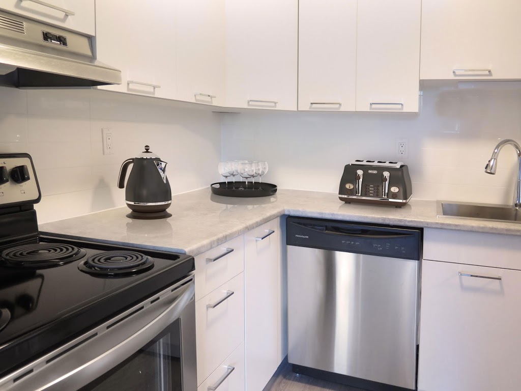 Castlegrove Estates | 465 - 475 Castlegrove Blvd, London, ON N6G 3R9, Canada | Phone: (519) 657-3685