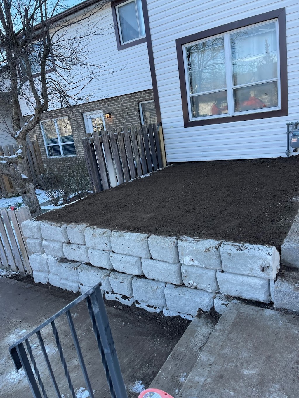 Harry & Lloyds General Contracting | 10 Apollo Dr, St. Clements, ON N0B 2M1, Canada | Phone: (519) 998-0391