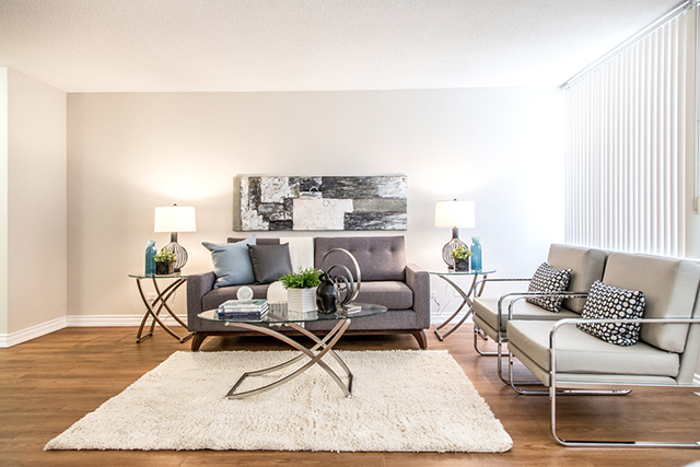 Macdonald Estates-Residential | 9925 Jasper Ave, Edmonton, AB T5J 2X5, Canada | Phone: (780) 990-0339