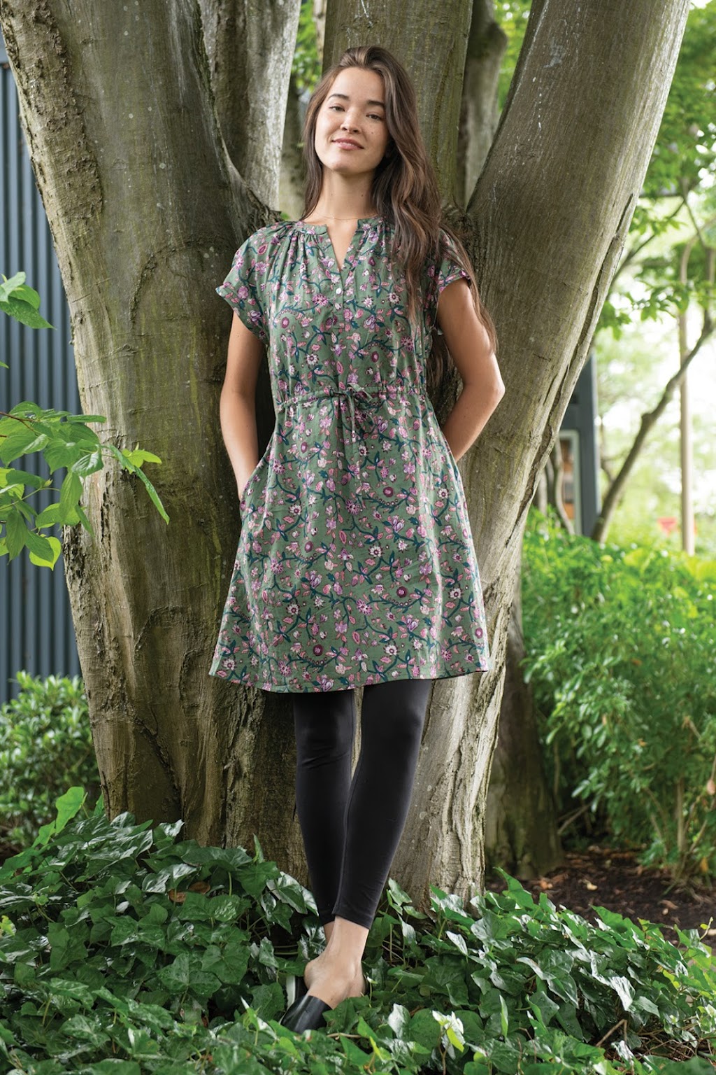Alchemy Fashions | 3734 Beach Ave, Roberts Creek, BC V0N 2W2, Canada | Phone: (604) 356-2656