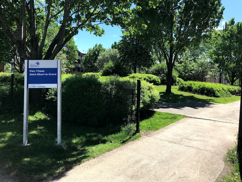Clôtures Universelles Inc | 531 Rue Roussin, Québec, QC G3G 2C8, Canada | Phone: (418) 849-2808