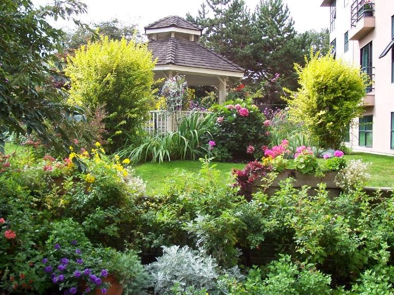 Berwick House - Retirement Community | 4062 Shelbourne St, Victoria, BC V8N 3E6, Canada | Phone: (250) 721-4062