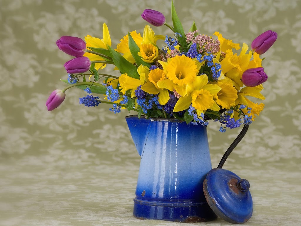 Airdrie Flowers | 502 3 Stonegate Dr NW, Airdrie, AB T4B 0N2, Canada | Phone: (587) 449-9428