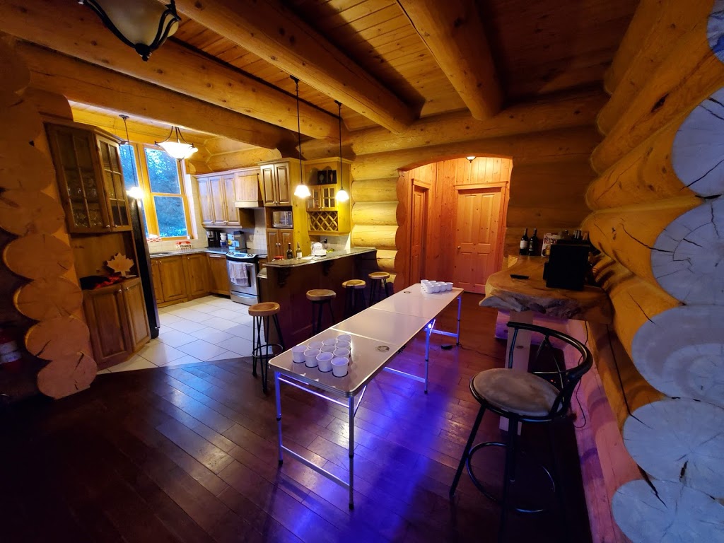 Blue Moose - Chalet Spa Nature | 17 Chemin du Grand-Pic, Mille-Isles, QC J0R 1A0, Canada | Phone: (877) 309-7347