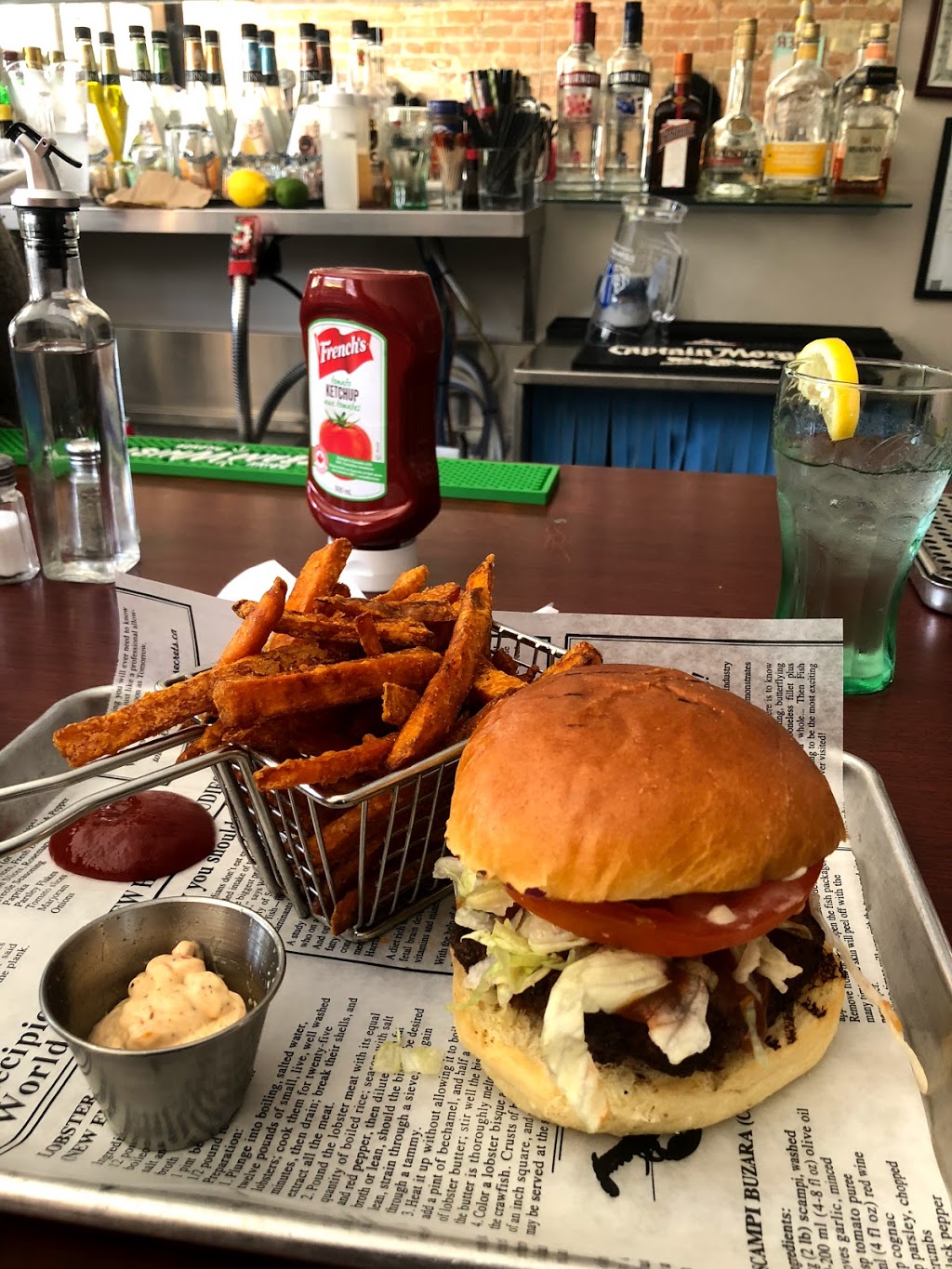 Shannon’s Tap + Grill | 112b Main St W, Shelburne, ON L0N 1S3, Canada | Phone: (519) 306-1414
