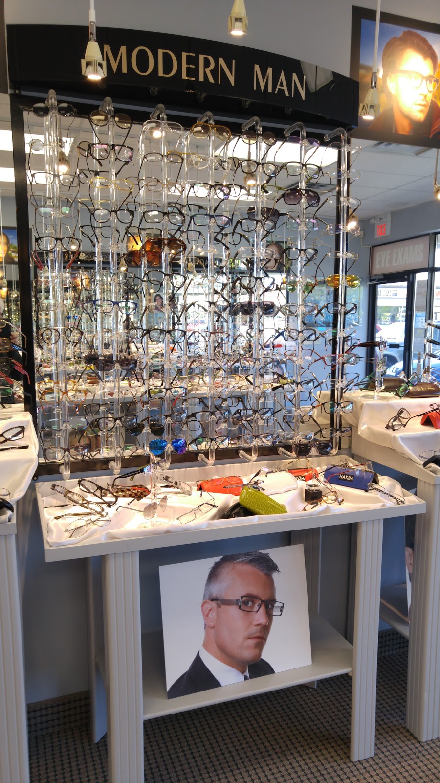 Hakim Optical Kitchener Highland | 525 Highland Rd W, Kitchener, ON N2M 5P4, Canada | Phone: (519) 579-3495