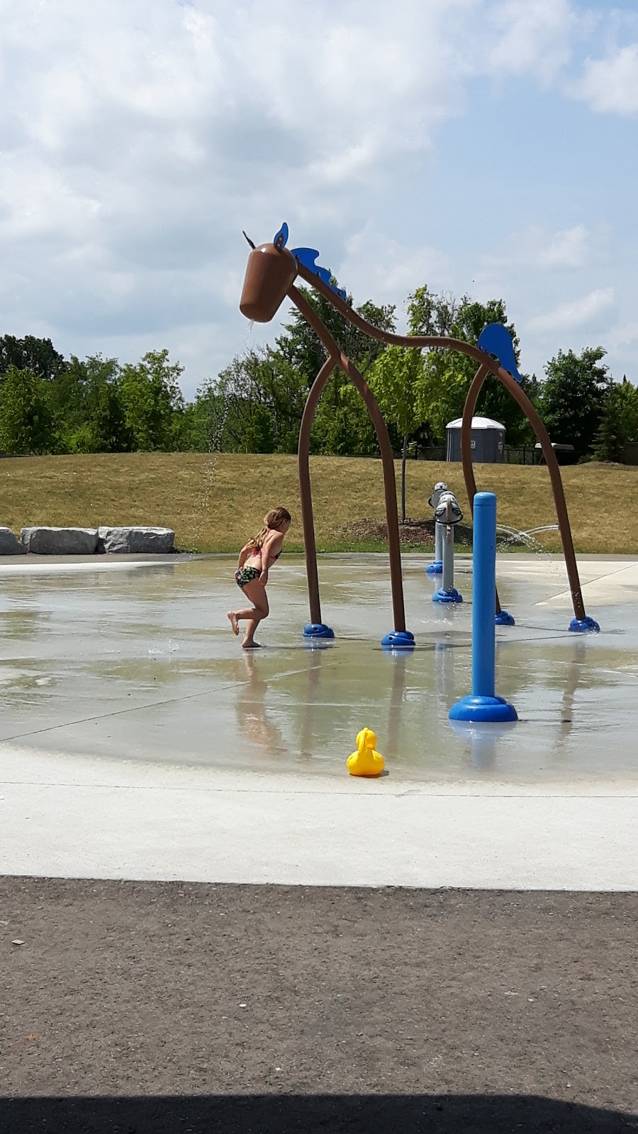 Hickstead Memorial park | 22 Rose Cottage Lane, Schomberg, ON L0G 1T0, Canada